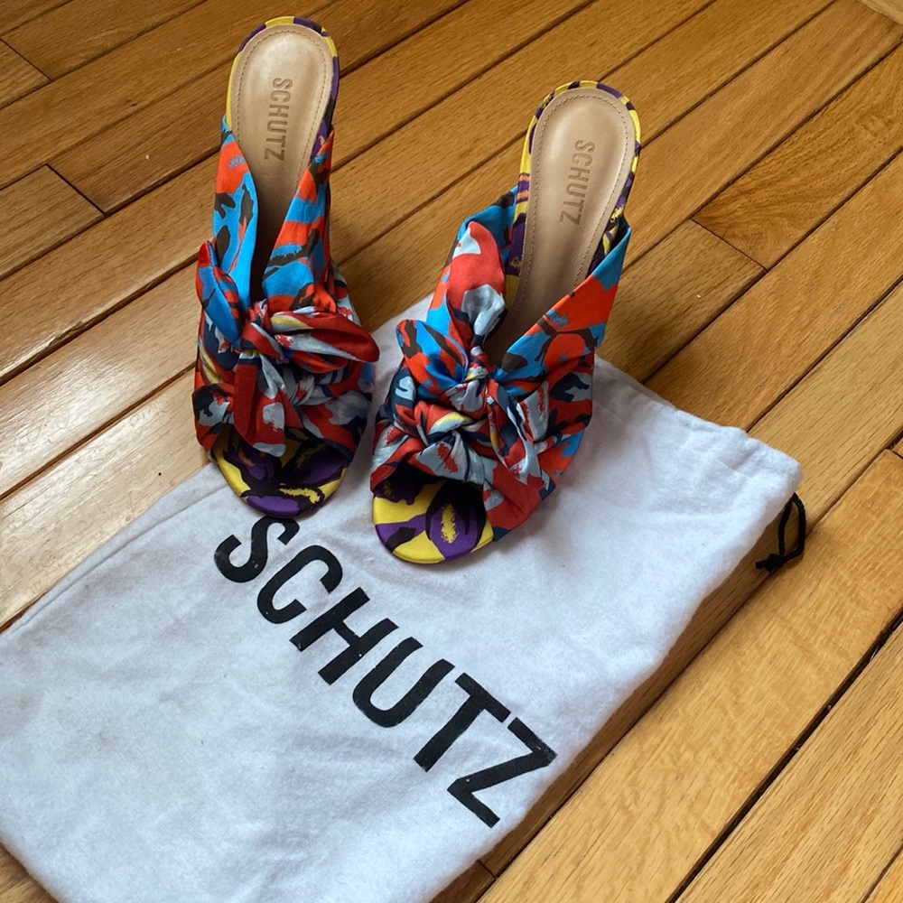 Schutz heels